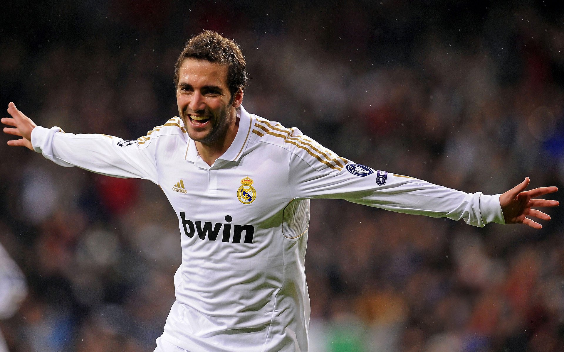 Ming巅峰对决,Uzi与40激战巴塞罗那分钟,突破纪录胜负难料!